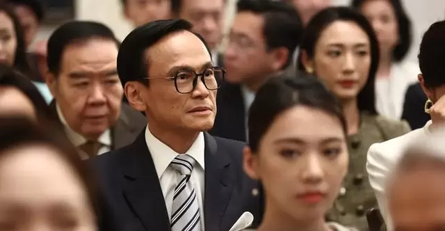 《寒战1994》定档2024暑期，李文彬青年时期故事首度影像化 _ 细节速览