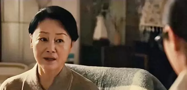 《爱情没有神话》周媚母亲控制行为成剧情关键矛盾点 _ 现场图