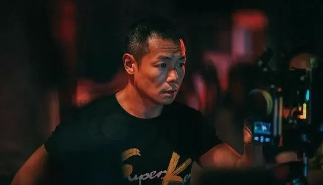袁伟豪马来西亚新片《Black Ops》剧照外泄引争议 _ 细节速览